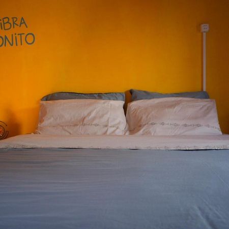 Mar De Fondo Hostel Punta Del Diablo Exterior photo